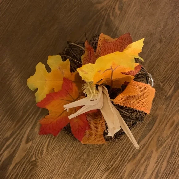 Bundle of Fall Decor - Picture 15 of 15